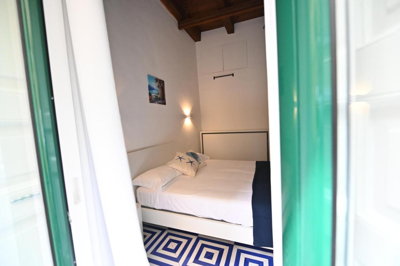 La Memolina B&B Salerno Dış mekan fotoğraf