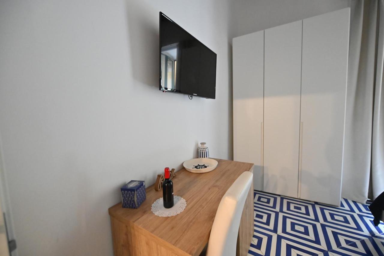 La Memolina B&B Salerno Dış mekan fotoğraf
